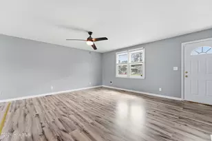 127 King St, Jacksonville, NC 28540 - Photo 10