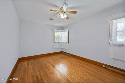 302 Oak Drive, Washington, NC 27889 - Photo 42