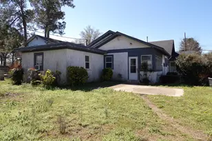 201 E Thompson Ave, Stantonsburg, NC 27883 - Photo 18