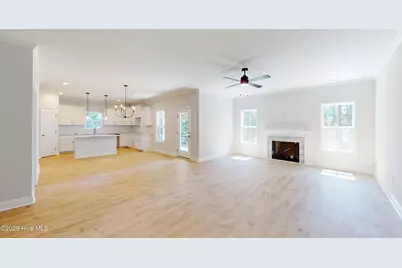 165 Devonshire Avenue W, West End, NC 27376 - Photo 4