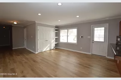 1008 Schall Place, Jacksonville, NC 28540 - Photo 6