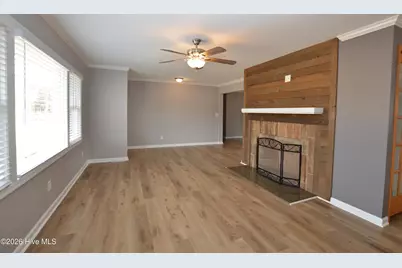 1008 Schall Place, Jacksonville, NC 28540 - Photo 2