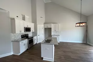 1921 Kimball Dr, Greenville, NC 27834 - Photo 2