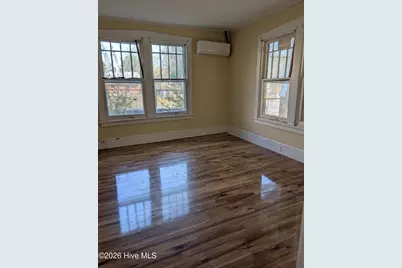 406 Academy Street E, Wilson, NC 27893 - Photo 4
