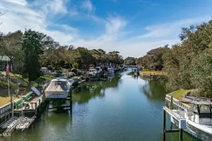 240 Salter Path Rd, Pine Knoll Shores, NC 28512 - Photo 68