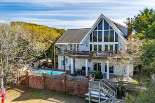 240 Salter Path Rd, Pine Knoll Shores, NC 28512 - Photo 8