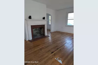 410 Academy Street E, Wilson, NC 27893 - Photo 2