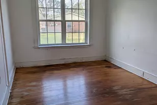 410 Academy St E, Wilson, NC 27893 - Photo 6