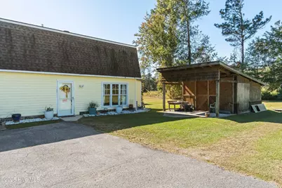 198 Jefferson Road, Lake Waccamaw, NC 28450 - Photo 22