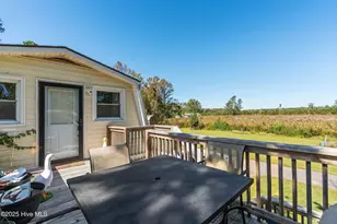 198 Jefferson Rd, Lake Waccamaw, NC 28450 - Photo 18