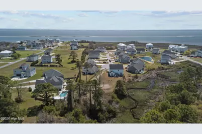 662 Fishermans Point, Newport, NC 28570 - Photo 18