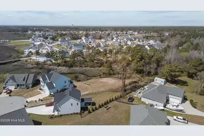 662 Fishermans Point, Newport, NC 28570 - Photo 14