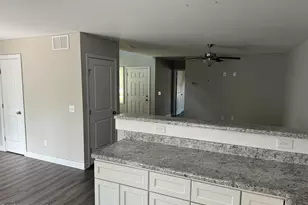 214 Jordan Ln, Wilmington, NC 28403 - Photo 8