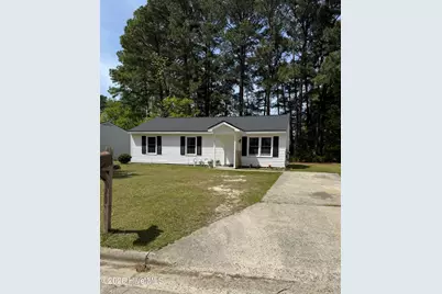 1821 East Trail Drive SE, Wilson, NC 27893 - Photo 2