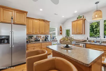 1015 N Craven Street, New Bern, NC 28560 - Photo 12