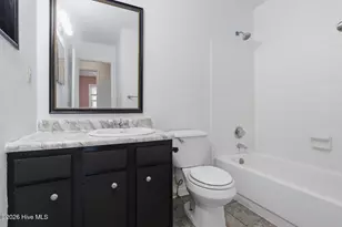 107 Royal Ct, Jacksonville, NC 28546 - Photo 14