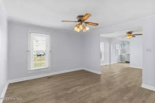 508 N 11th St, Morehead City, NC 28557 - Photo 8