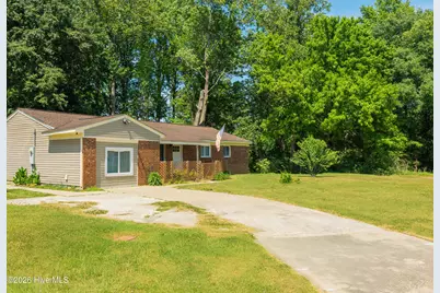 200 Dale Drive, Jacksonville, NC 28540 - Photo 2