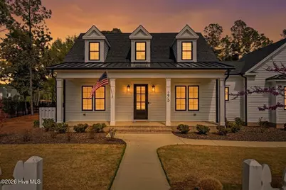 275 Hollycrest Drive, Pinehurst, NC 28374 - Photo 2