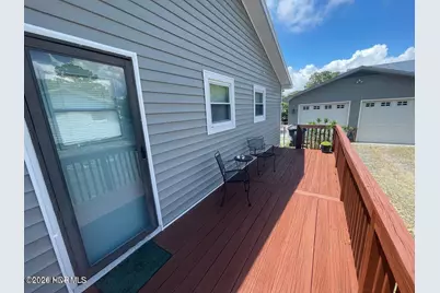 141 NE 33rd Street, Oak Island, NC 28465 - Photo 4