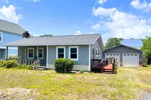 141 NE 33rd St, Oak Island, NC 28465 - Photo 24