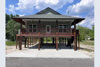 303 E Jones Street, Trenton, NC 28585 - Photo 1
