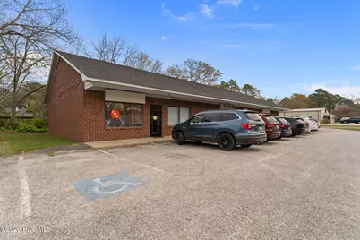 402-406B Harris Avenue, Raeford, NC 28376 - Photo 2