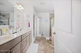 100 Glasgow Ln, La Grange, NC 28551 - Photo 12