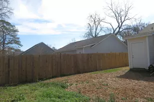 408 7th St, Maysville, NC 28555 - Photo 8