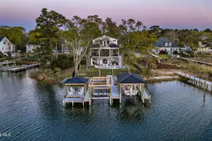 823 Chadwick Shores Dr, Sneads Ferry, NC 28460 - Photo 6