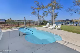 823 Chadwick Shores Dr, Sneads Ferry, NC 28460 - Photo 54