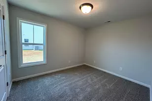 502 Cove Dr, Newport, NC 28570 - Photo 16