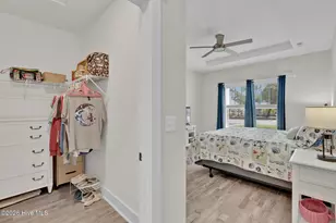 125 NE 15th St, Oak Island, NC 28465 - Photo 18
