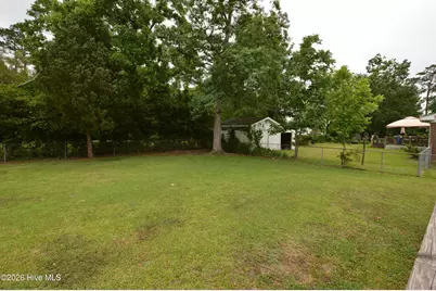 1018 Oak Drive, Jacksonville, NC 28546 - Photo 18
