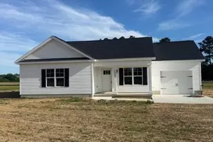 2312 Indian Town Rd, Clinton, NC 28328 - Photo 2
