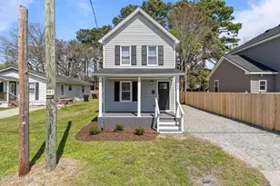 202 Bell St, Elizabeth City, NC 27909 - Photo 1