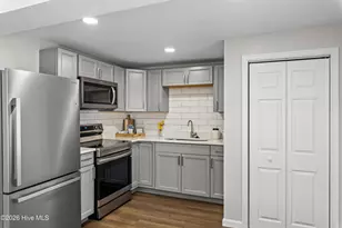 202 Bell St, Elizabeth City, NC 27909 - Photo 8