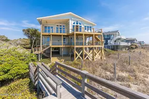 469 Maritime Pl, Pine Knoll Shores, NC 28512 - Photo 2