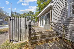 2812 Evans St, Morehead City, NC 28557 - Photo 46