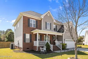104 Autumn Cove Ct, Jacksonville, NC 28546 - Photo 2