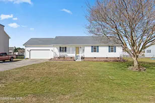 129 Kanton Dr, Jacksonville, NC 28540 - Photo 1