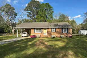 406 Johns Rd, Laurinburg, NC 28352 - Photo 1