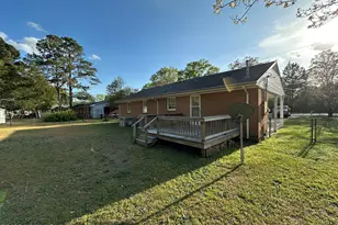 406 Johns Rd, Laurinburg, NC 28352 - Photo 10
