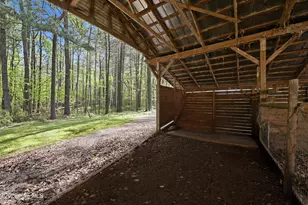 2639 Nc Hwy 211, Clarkton, NC 28433 - Photo 12