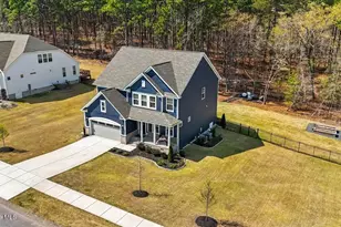980 W Hedgelawn Way, Southern Pines, NC 28387 - Photo 2