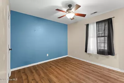 429 Kenwood Drive, Jacksonville, NC 28540 - Photo 16