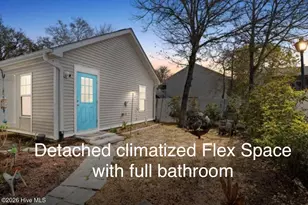 140 NE 16th St, Oak Island, NC 28465 - Photo 2