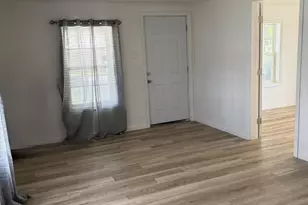 515 McInnis St, Pembroke, NC 28372 - Photo 12