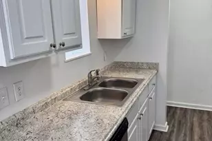 1291 Park W Dr, Greenville, NC 27834 - Photo 6