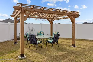 2727 Luna Ln, Winterville, NC 28590 - Photo 8